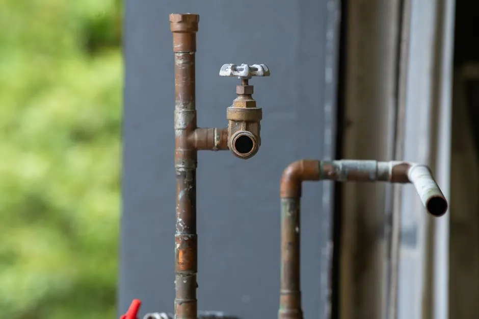 Signs you need a water softener installation in your home